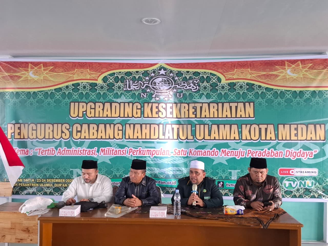 KETUA PC NU KOTA MEDAN TUTUP KEGIATAN UPGRADING KESEKRETARIATAN